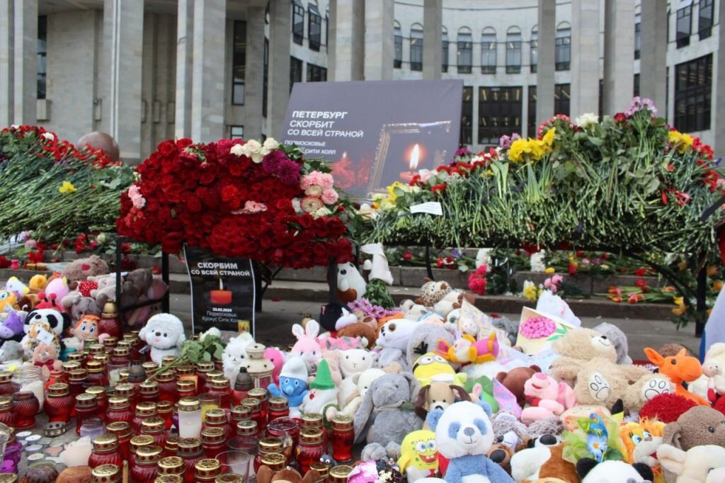 sanktpeterburg.bezformata.com