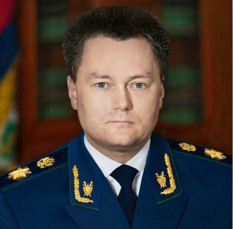    Игорь Краснов.