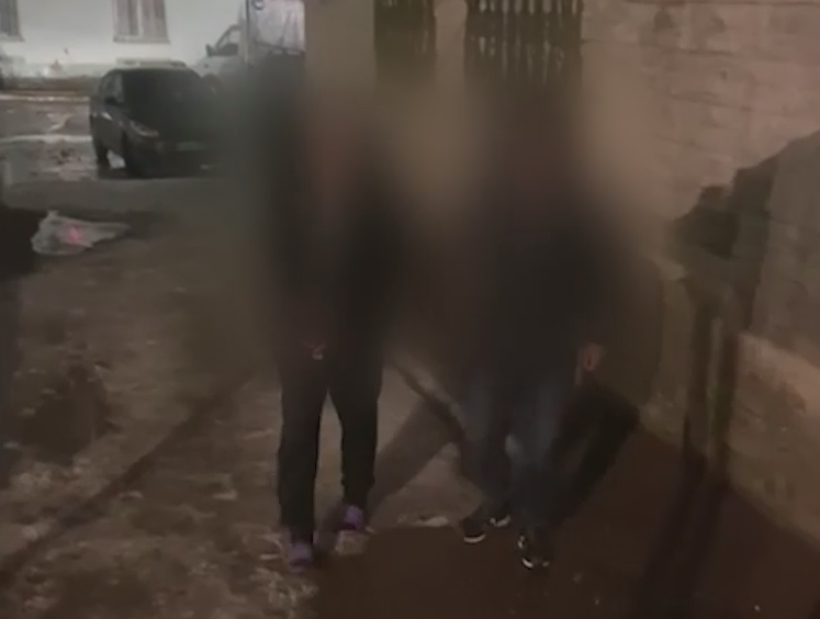 Оперативники задержали изверга по горячим следам