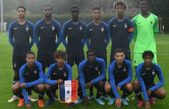 Юношеская сборная Франции по футболу. Фото из открытых источников.