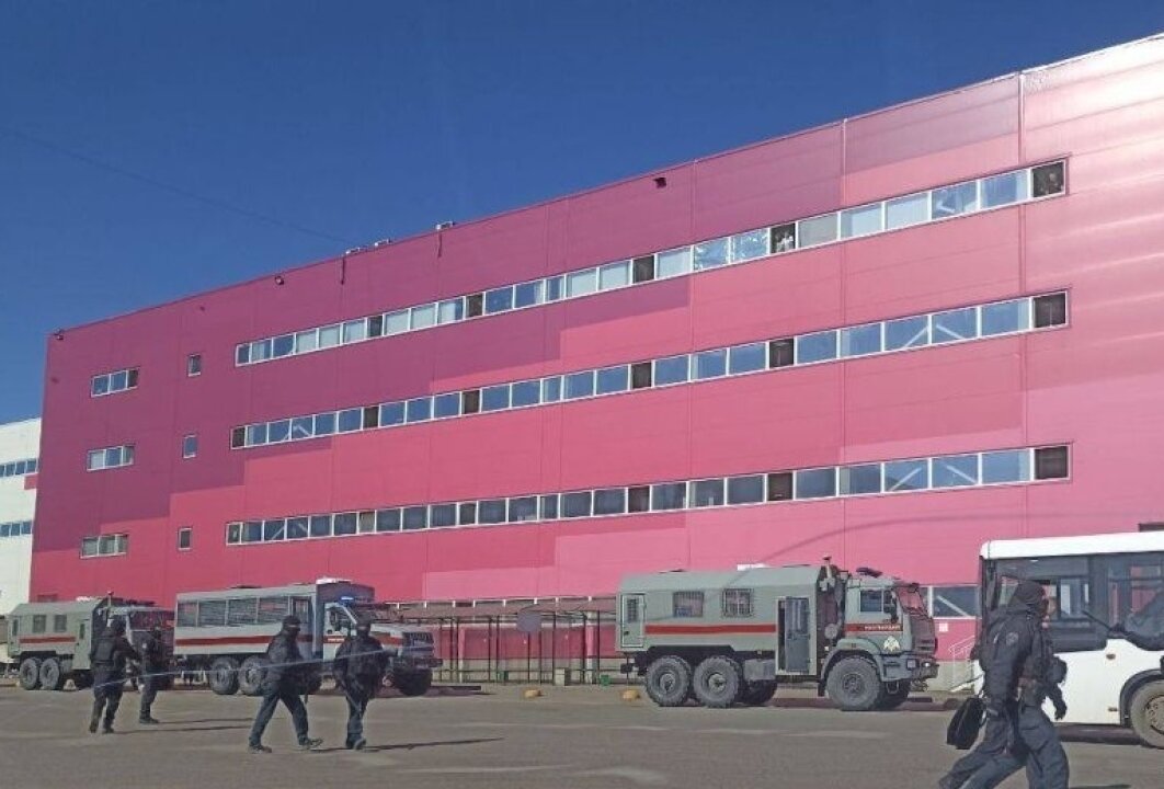    Полиция и Росгвардия проверяют сотрудников склада Wildberries в Электростали
