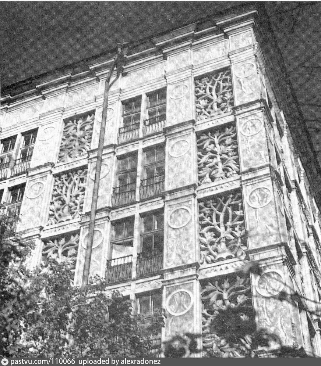 Дом на Ленинградском проспекте, 27 1980 – 1985 г. Источник:Архитектура и строительство Москвы, 1986, № 7.