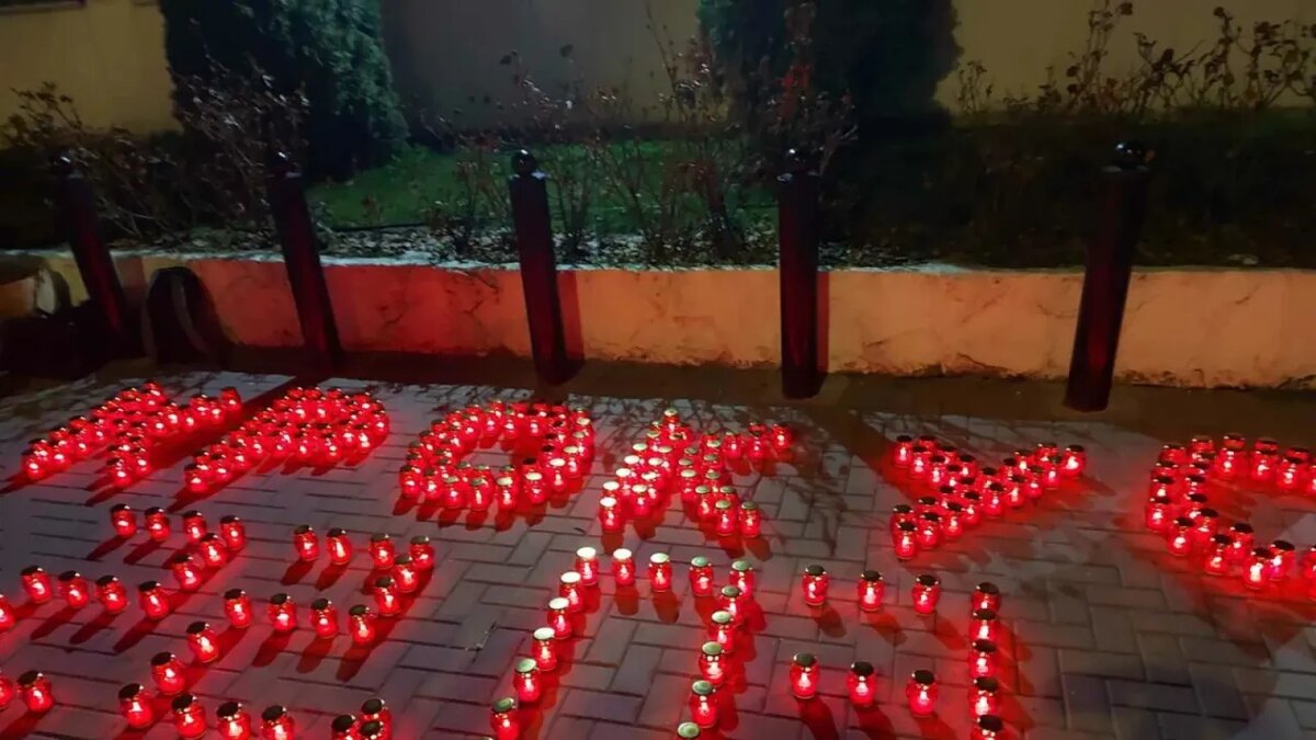    Мемориал в память о погибших в теракте.