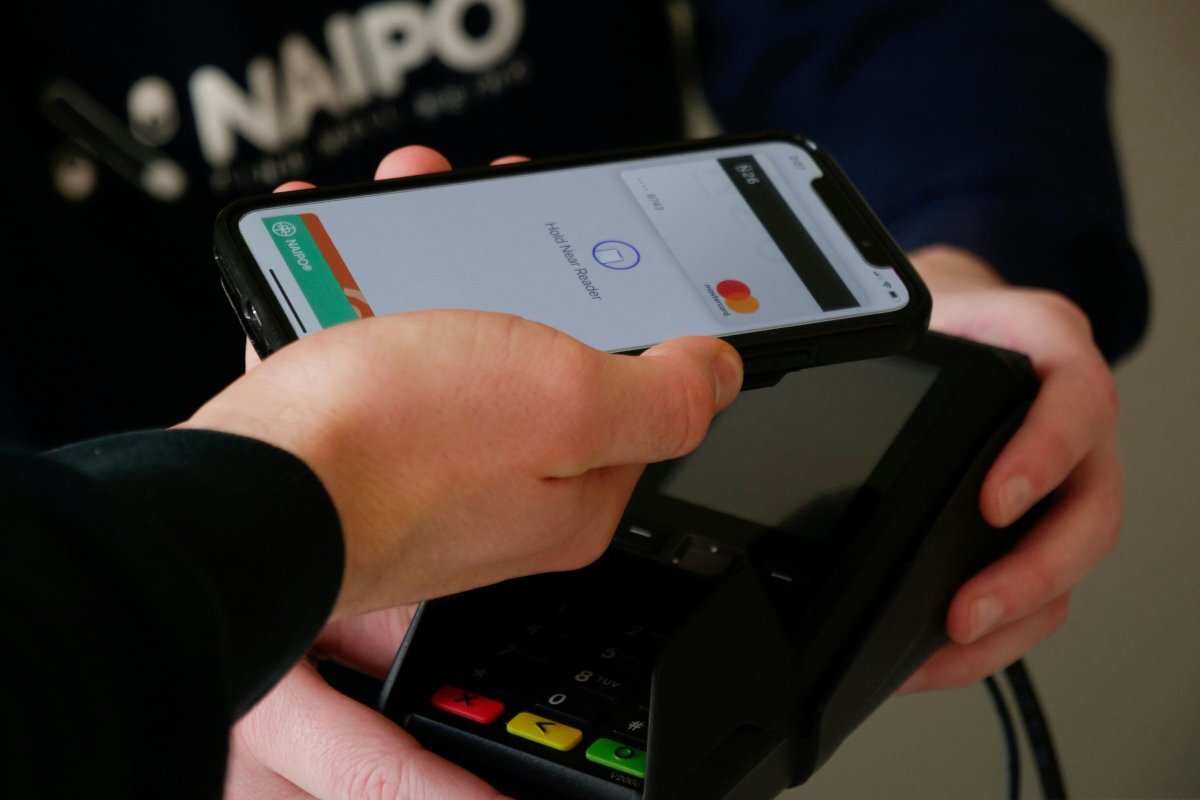 Екатеринбургский экономист назвала причины отключения Samsung Pay | УРАЛИТИ  | Дзен