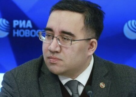    Дюков: Школьникам Таджикистана за российские деньги рассказывают на уроках истории о российской оккупации