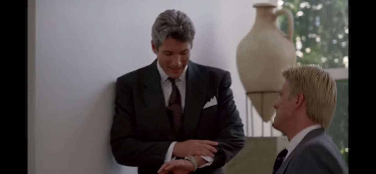 Биржа в Токио открыта 1,5 часа, а помощник не владеет информацией 