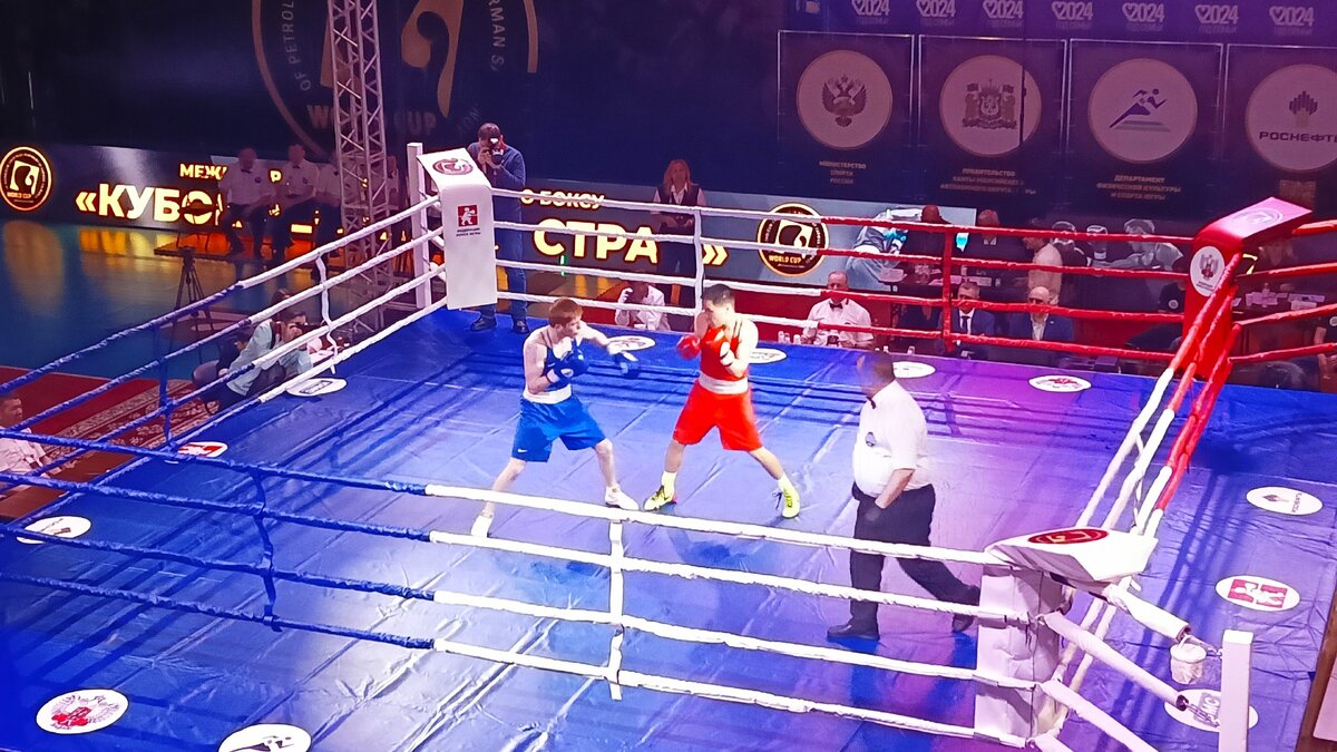    165 боксёров собрал Кубок нефтяных стран в Нижневартовске
