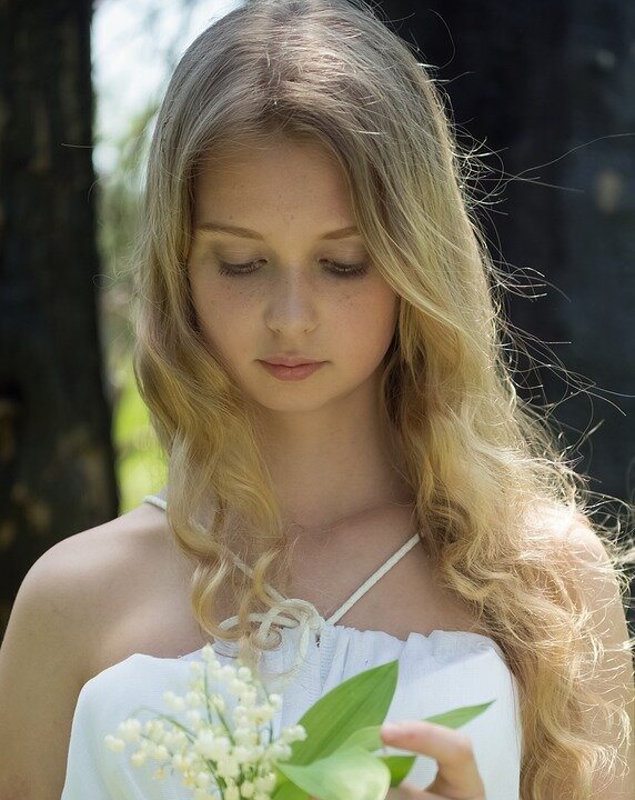 Внимание: этот прогноз нужно смотреть по знаку зодиака на Асценденте. Или напишите в комментарии дату, время (лучше по бирке из роддома) и место рождения, и я вычислю ваш асцендент. Но только индивидуальный гороскоп дает 100% точный прогноз. Изображение unsplash.com