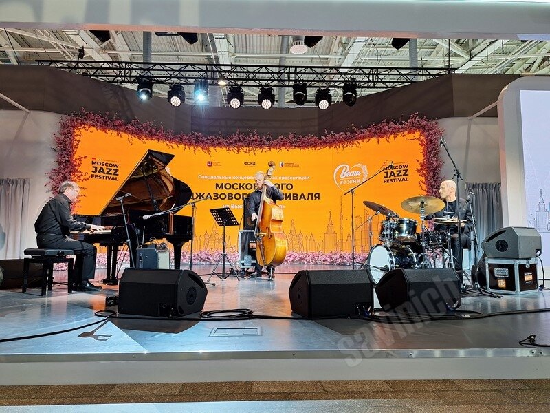 Трио Даниила Крамера. Фото Галины Савинич 