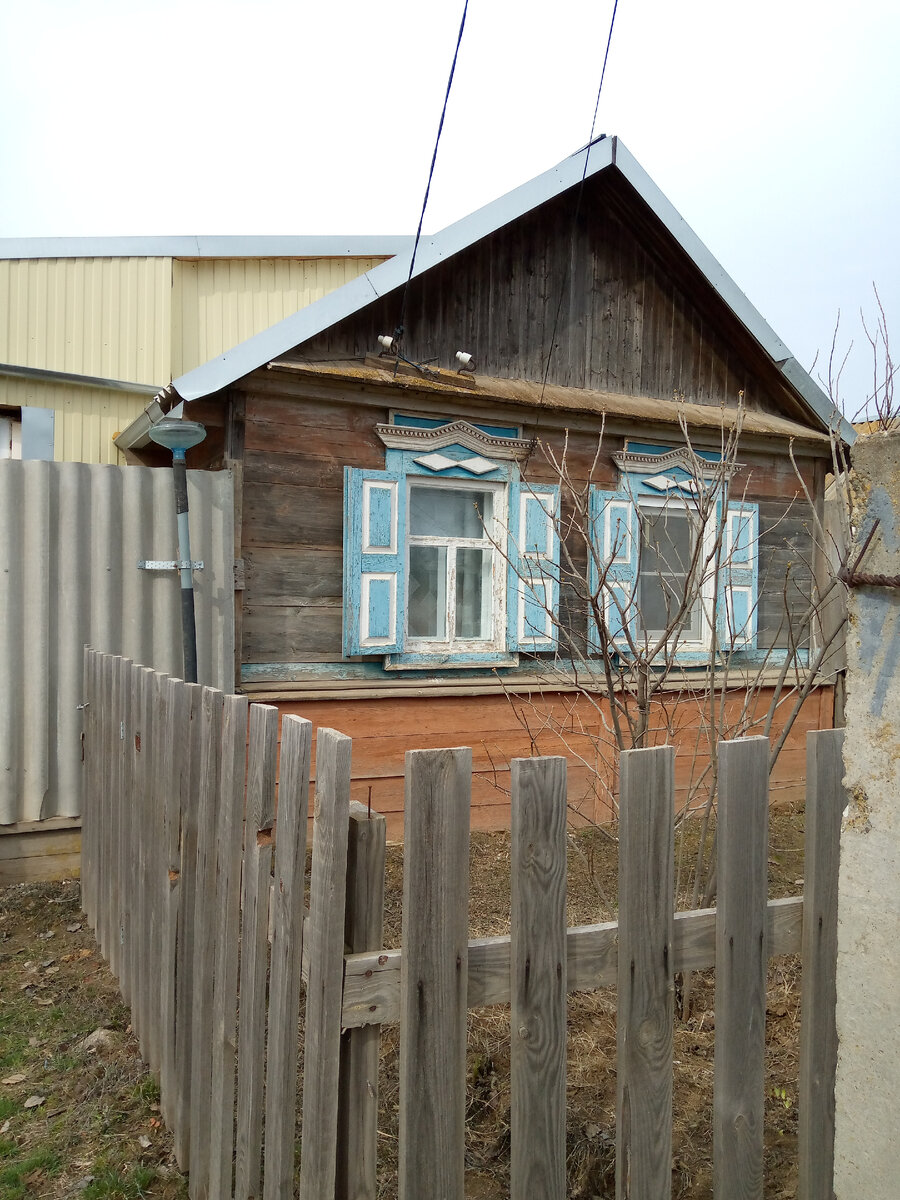 Вид с улицы.