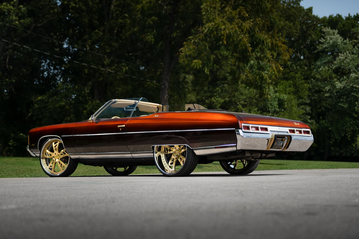 Эксперт по донкам ⚜️ 1971 Chevrolet Impala Convertible Donk by Blue Magic  Builds | Припаркованные в Гугле | Дзен