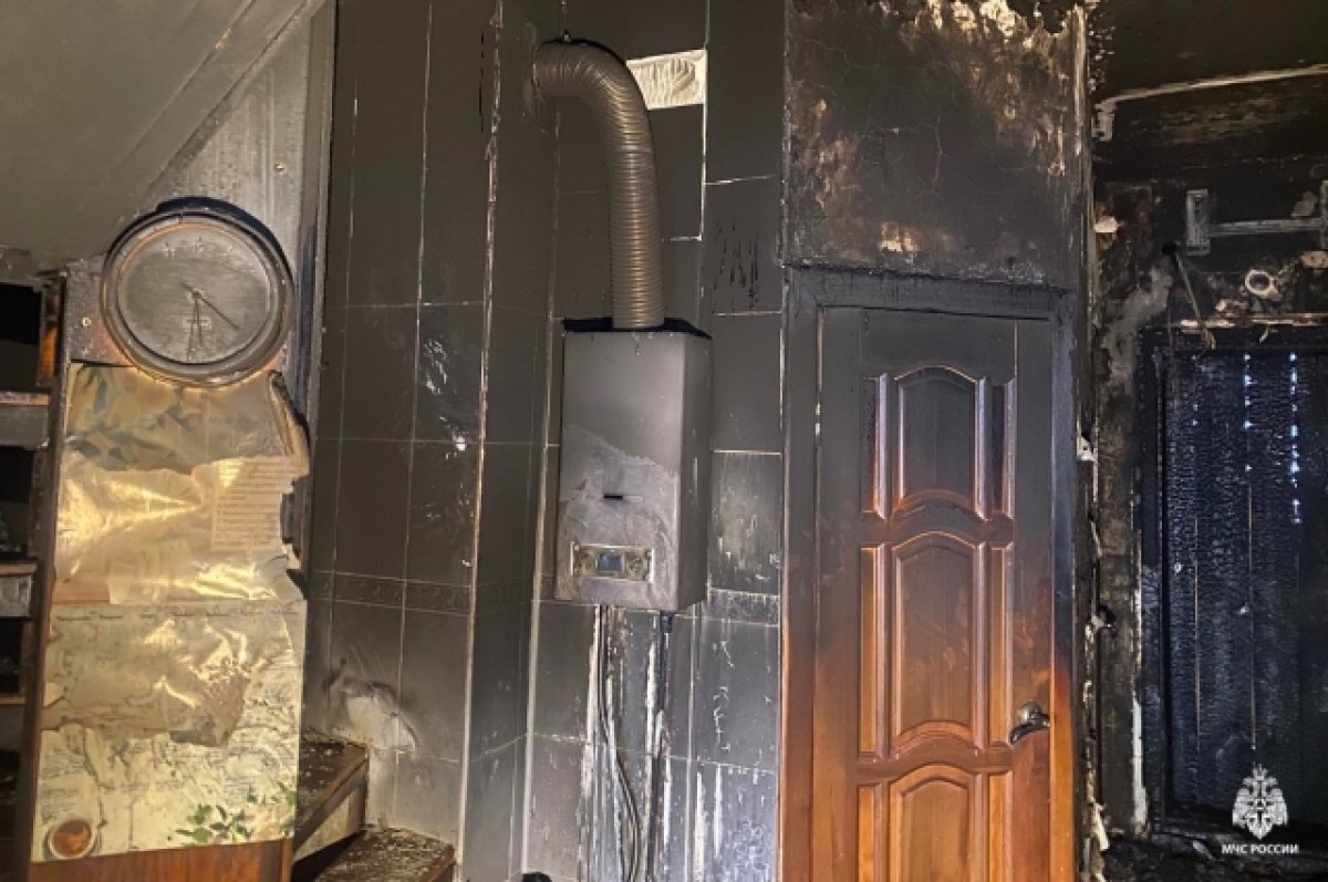    В Киндяковке из горящего дома эвакуировались два человека