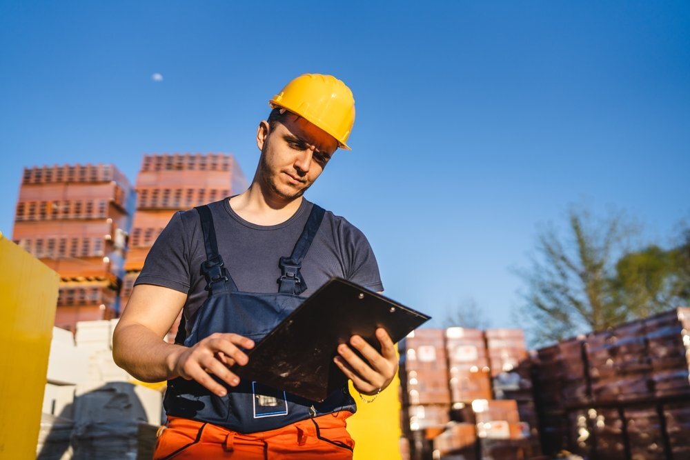 Фото: Miljan Zivkovic/shutterstock