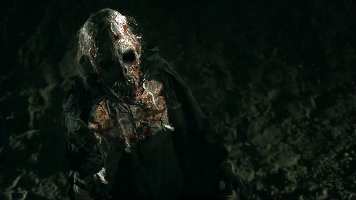 Кадр из фильма Reeker. Режиссер: Дэйв Пэйн. Оператор: Майк Микенс. Производство: Afraid of the Dark LLC, Primal Pictures, The Institution. Показ в России: Twister