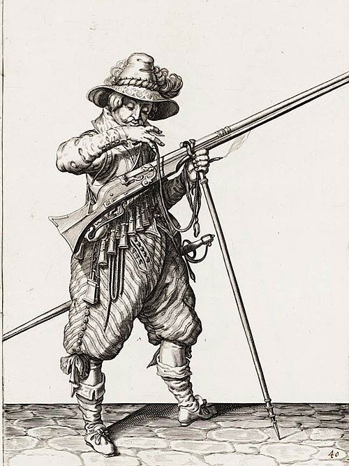 Из-за тяжести мушкета стрельбу вели с упора в виде подставки, более того, выстрелы делали нечасто — для их совершения нужно было выполнить три десятка операций, патроны были ограниченны