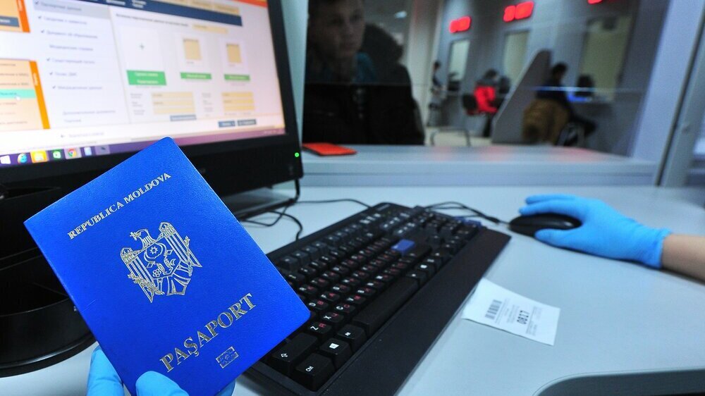     При этом ведомство признало некоторое увеличение числа заявителей.