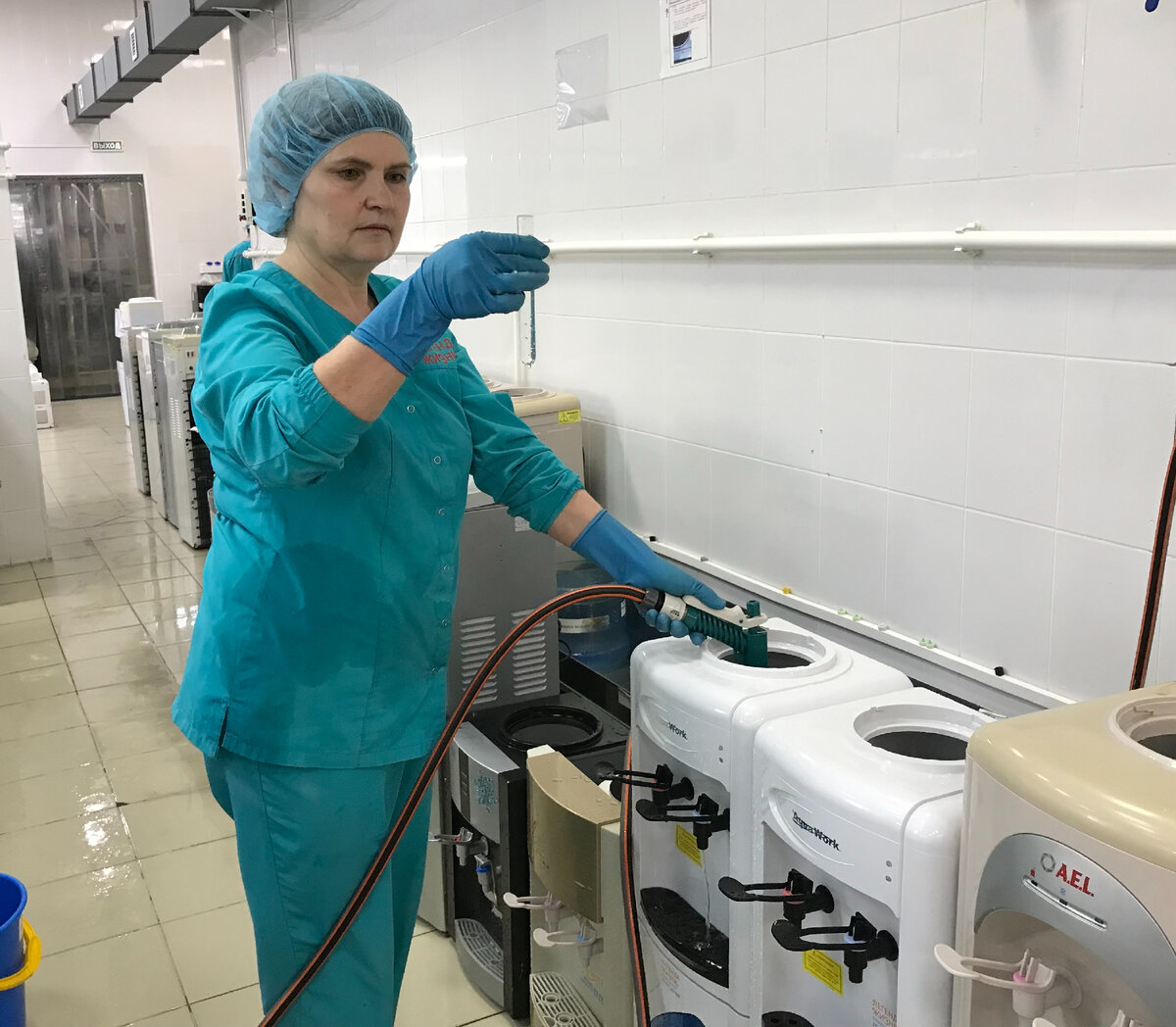 Один из этапов санитарной обработки кулера