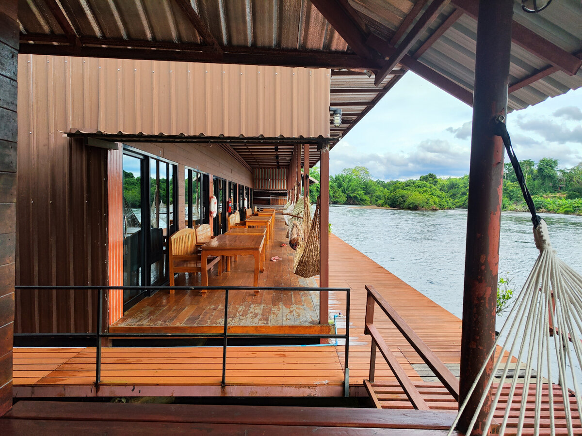 Наши бунгало на воде. 