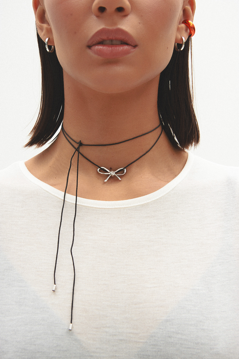 Серебряное колье "Бант"