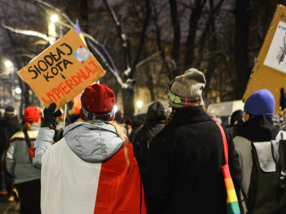    Участники акции протеста против ужесточения законодательства об абортах в Польше© РИА Новости / Алексей Витвицкий