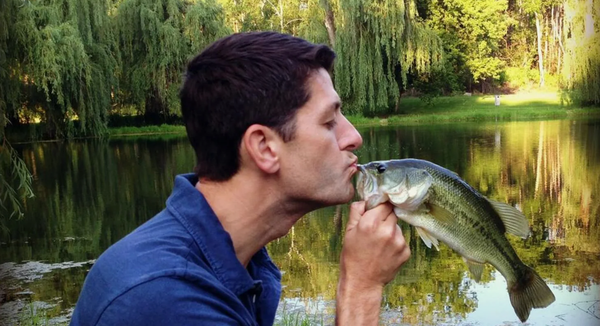 сон на рыбалке. дедушка на рыбалке. видеть как ловят рыбу. сон рыбака. рыболовство в черном море.