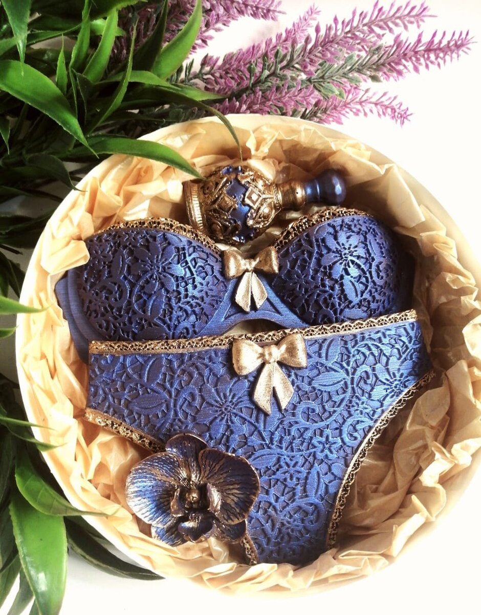 рис. Наше шоколадное бельё