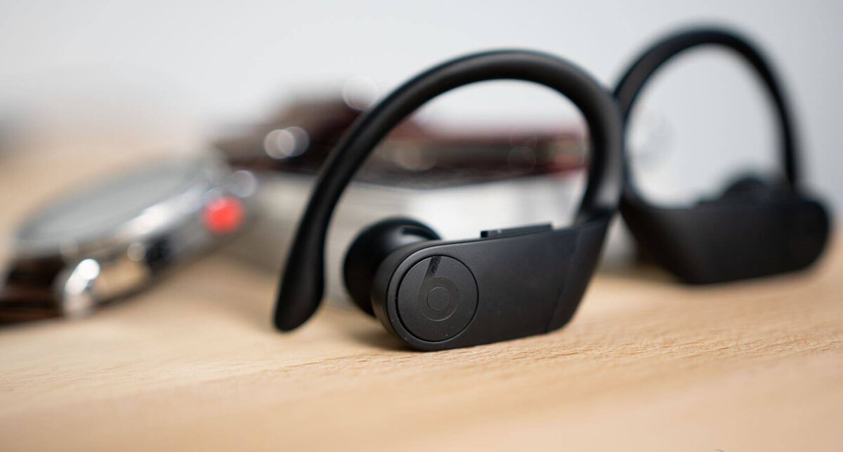    Выбираем хорошие недорогие наушники вместо AirPods. Фото: SoundGuys.com