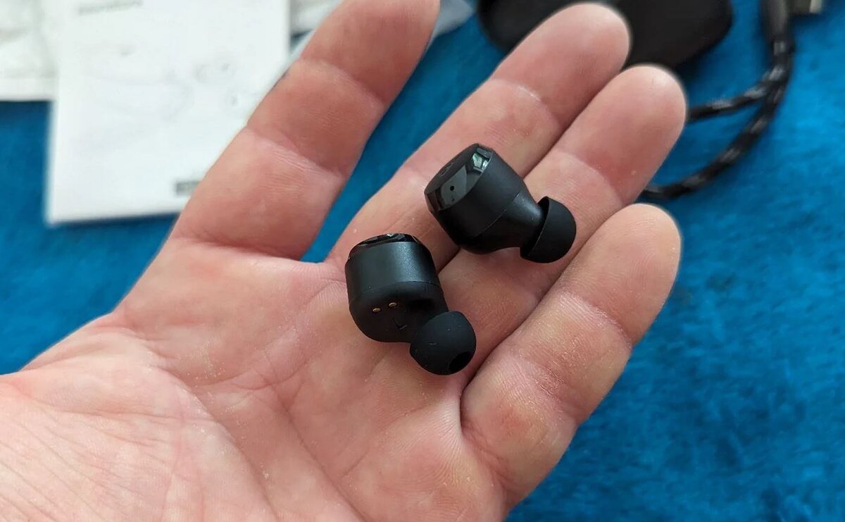    Недорогие наушники Anker безумно практичны и хорошо звучат