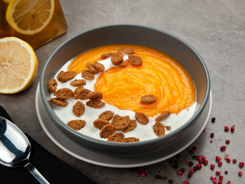 Фотография тыквенного супа. Фотограф Владислав Степашов.