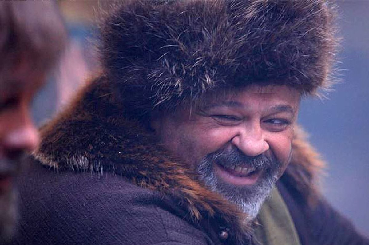    Названа причина смерти звезды сериала «Молодежка» Юрия Ваксмана
