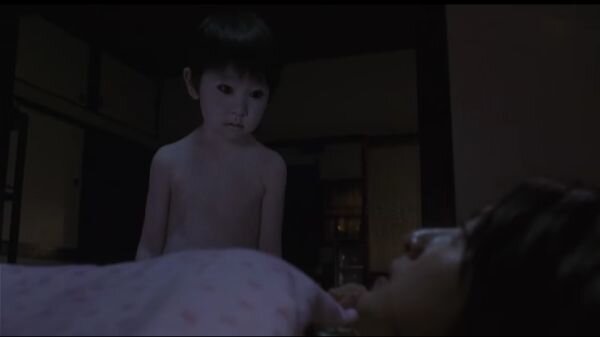 Кадр из фильма «Проклятие» / Ju-on (2002), Nikkatsu Corporation