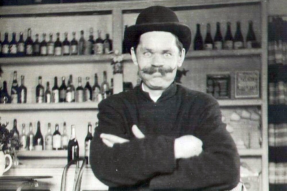    Он любил переодеваться, менять выражение лица перед фотографом, очень ценил постановочные снимки. / Государственный музей политической истории России