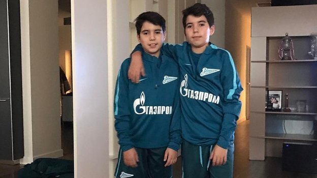 Близнецы Франсишку и Бернарду во времена выступления за Зенит.