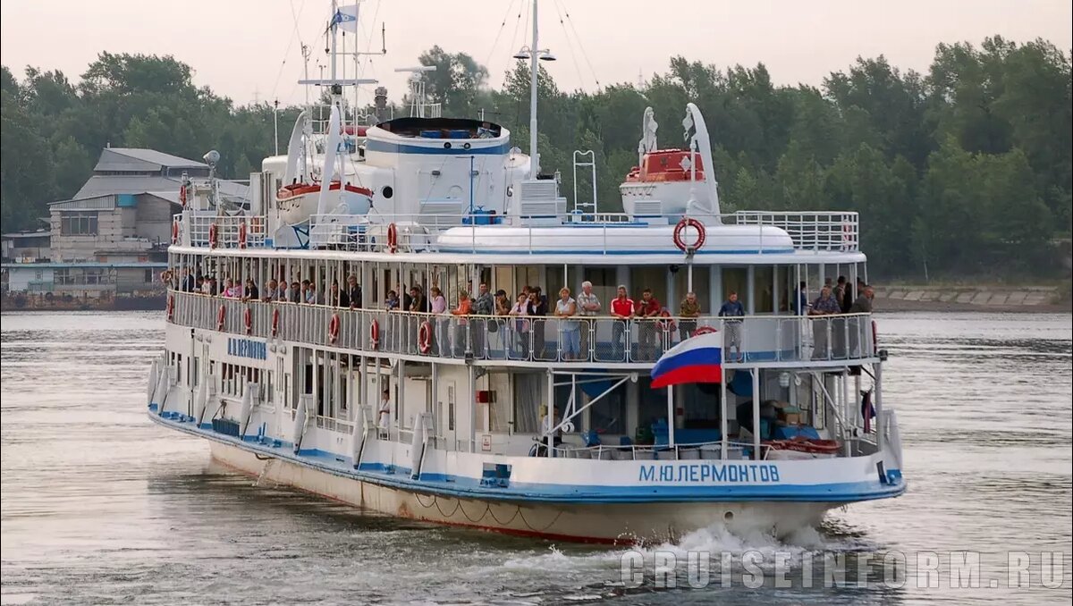 В Красноярске арестовали теплоход «Лермонтов» беглого экс-депутата Гольдмана | Проспект Мира | Дзен