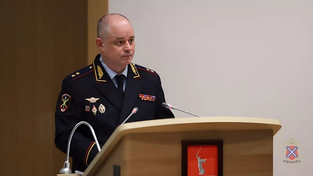     Начальник волгоградского ГУ МВД Дмитрий Вельможко выступил с отчетом за 2023 год перед депутатами облдумы, сообщает пресс-служба ведомства. По его данным, число зарегистрированных преступлений снизилось на 9%.