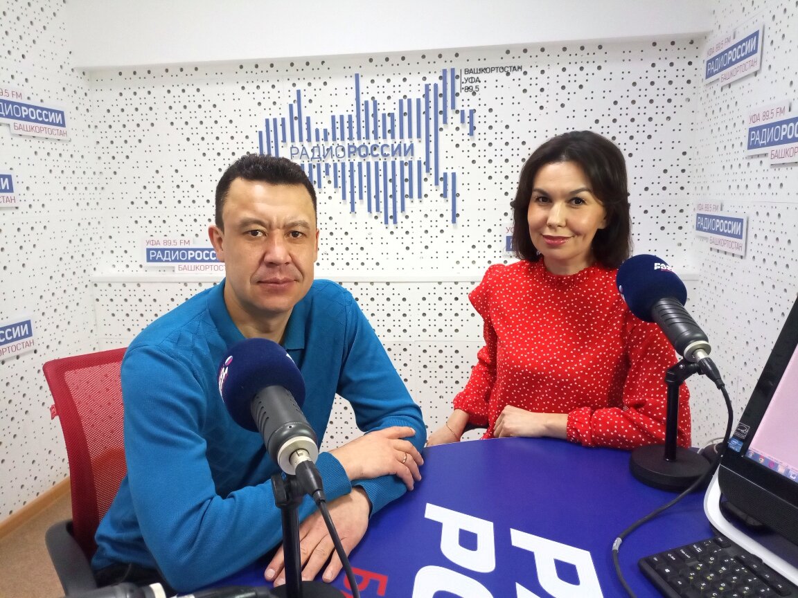    Өфө уттары - 27.03.2024 Йырсы Искәндәр Ғәзизов тамашасыларҙы шатландырырға әҙерләнә