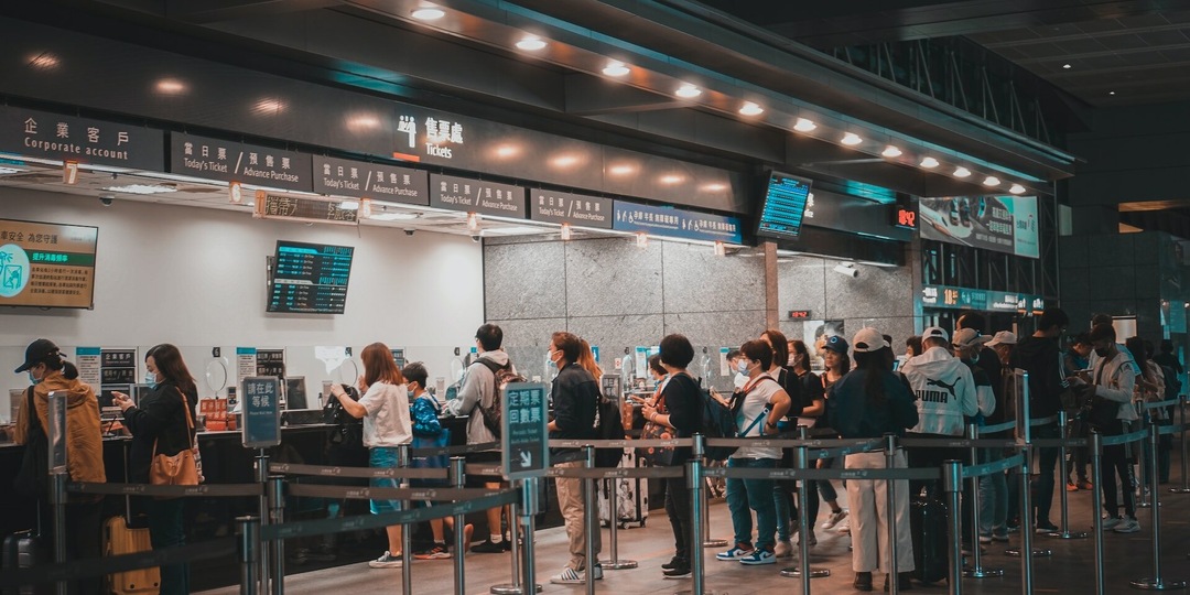 Надо ли распечатывать электронный билет на самолёт и когда это действительно требуется?