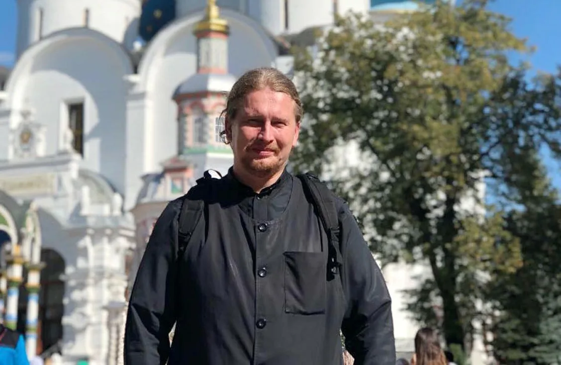 Иерей Андрей (Мизюк) (1982), клирик Архиерейского подворья – храма во имя прп. Серафима Саровского г. Саратова, автор православного портала «Правмир».