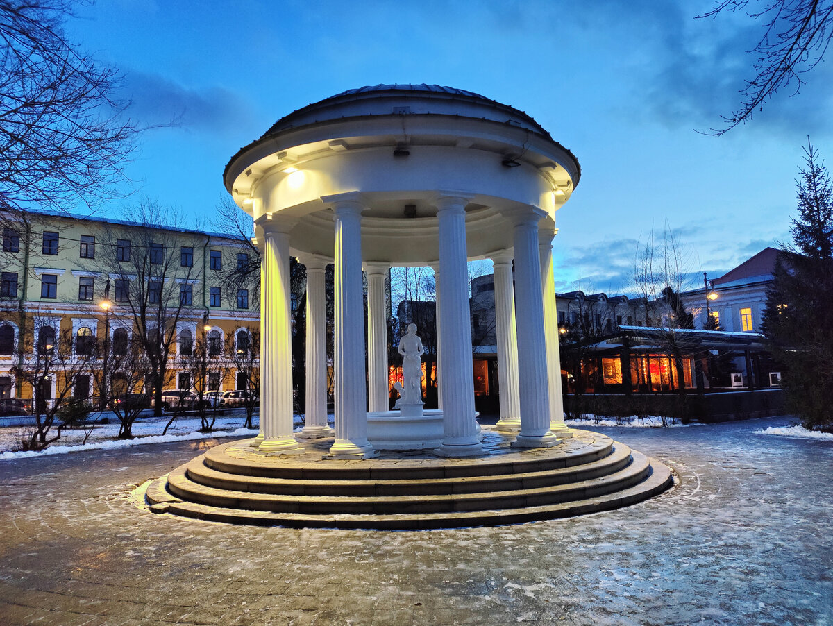 Ротонда на улице Советской