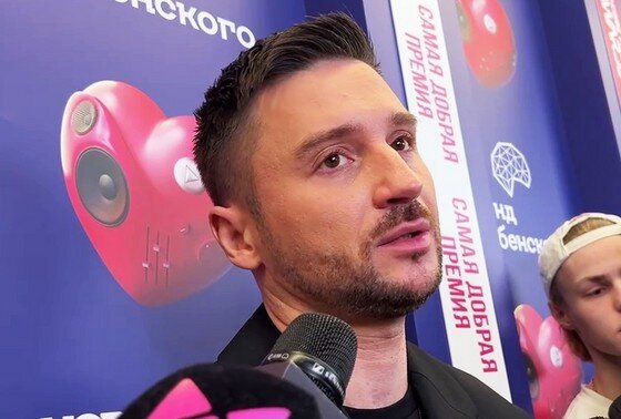    Сергей Лазарев