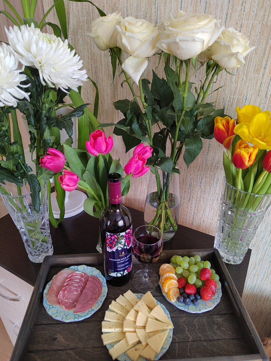 Акцент на вазы😀