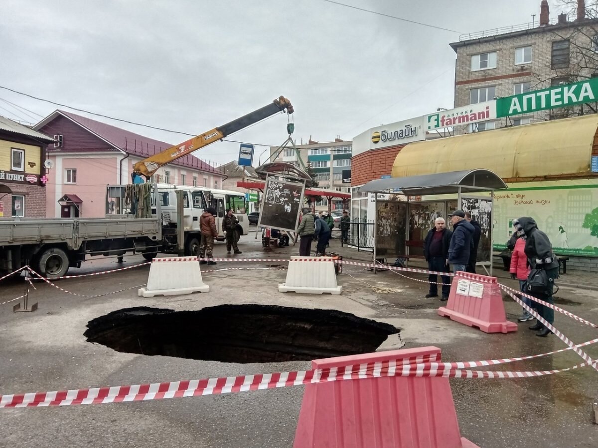    В Городце под асфальтом обнаружилось старинное здание