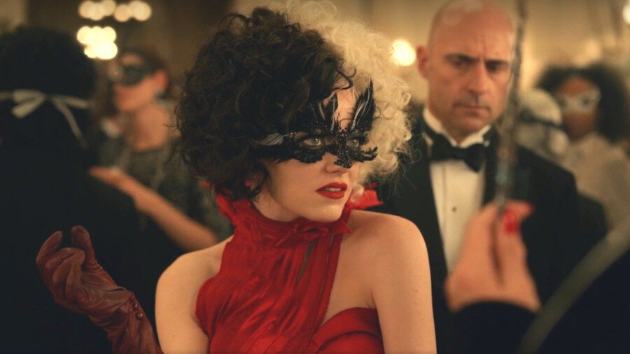 Эмма Стоун / кадр из фильма «Круэлла»