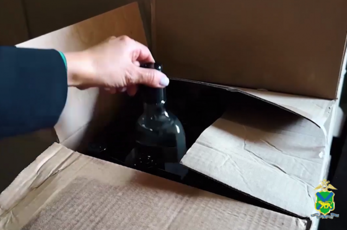    Более 20 тонн поддельного алкоголя изъяли во Владивостоке