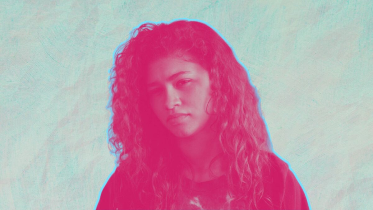 От детектива до суррогатной матери: кем будет Ру Беннетт (Зендея) в третьем сезоне сериала «Эйфория»? Оригинал фото для коллажа — кадр из сериала «Эйфория» / HBO. 