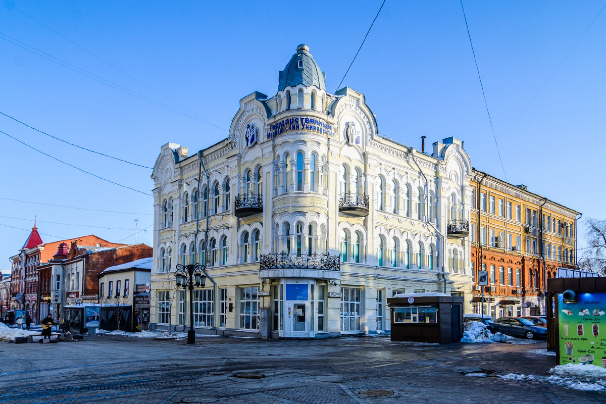 Чапаевская, 87 / Ленинградская, 49 