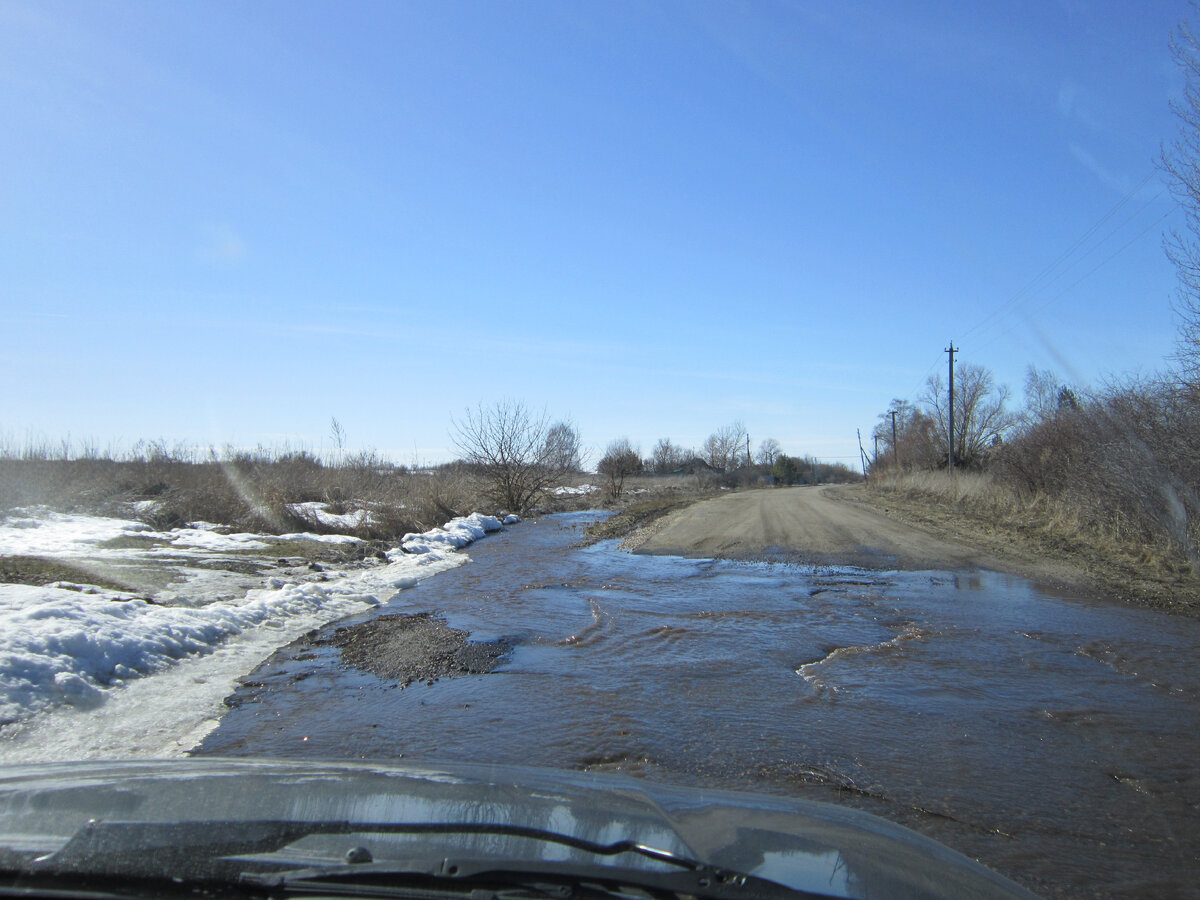 Фото автора И какой же асфальт это выдержит.
