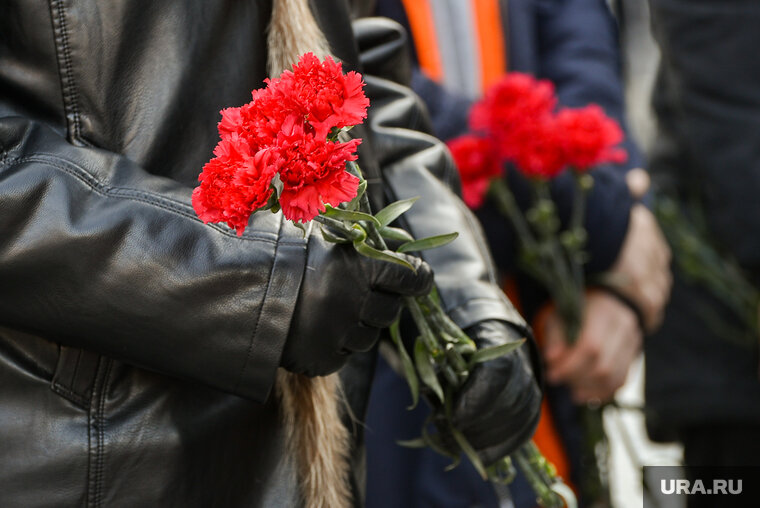    Эксперты рассказали, как правильно выражать скорбь