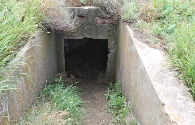 Входы по всей Панагии.