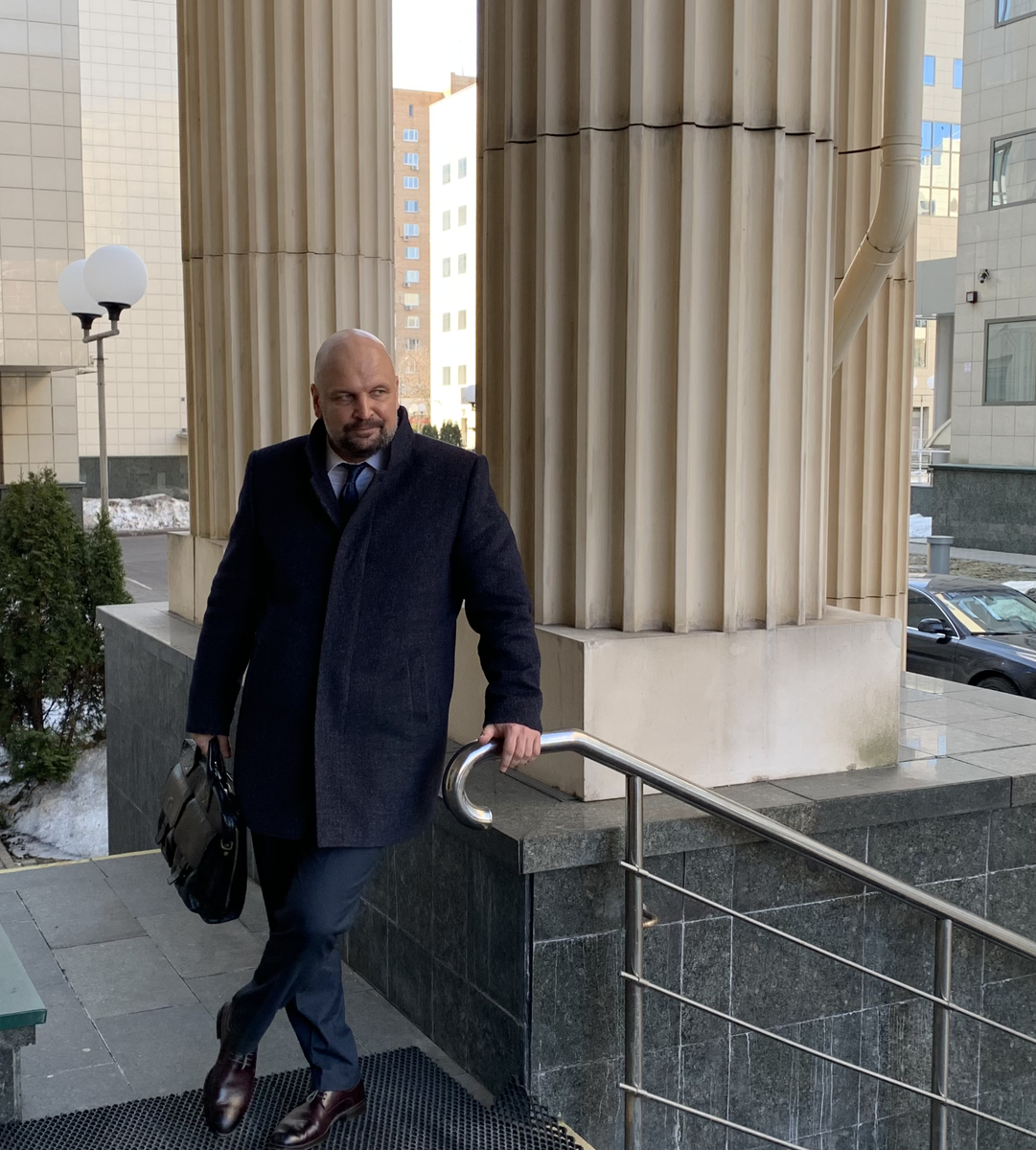 Афонский Сергей Николаевич, стаж работы судьей и заместителем председателя районного суда по гражданским делам 10 лет